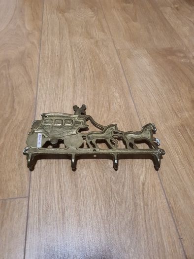 collectable highland arts brass key hanger