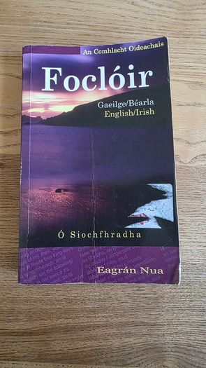 Focloir Dictionaries