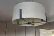 Light fixture