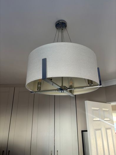 Light fixture