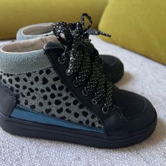 girls shoes