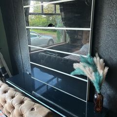Entertainment unit