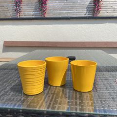 Flower pots