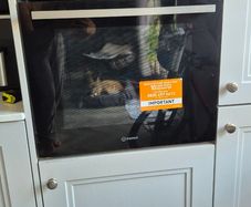 Indesit oven