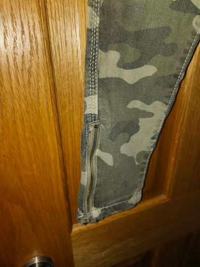 combat jeans