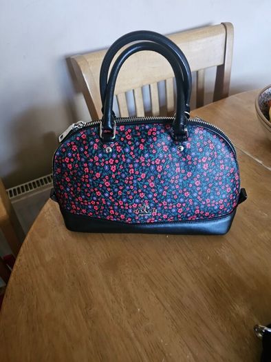 Coach "Sierra" Leather Small /Mini Hand Bag