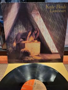 Kate Bush - Lionheart