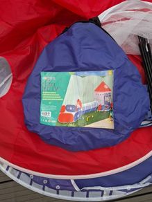 rocket play tent with ball of balls