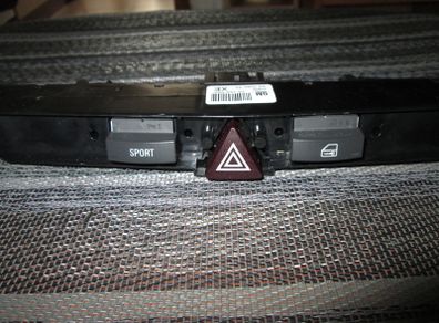 Opel Astra H Central Console