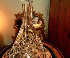 Decorative cut crystal decanter