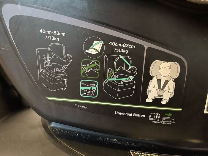 Bugaboo Turtle Air Car Seat + Bugaboo 360 Base by Nuna