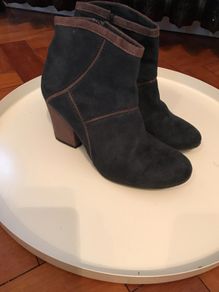Ladies Suede ankle boots size 5