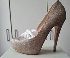 Carvela