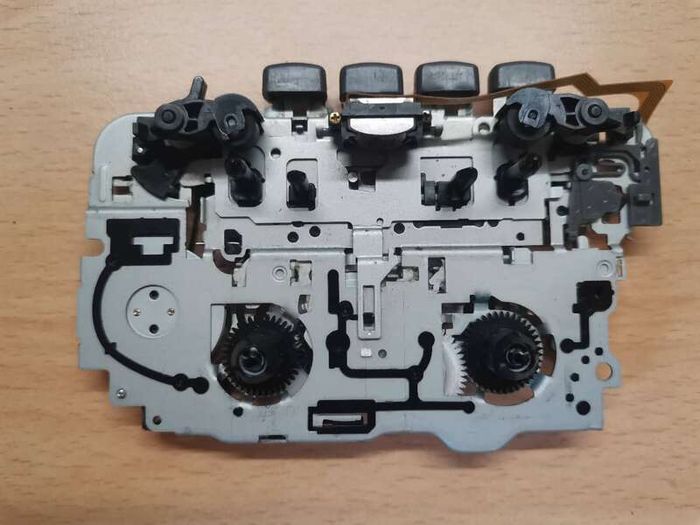 AIWA HS-GS282 Walkman Cassette Player