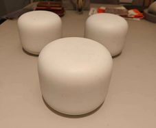 Google Nest Wifi Router & 2x Mesh Point System