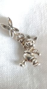 Disney Chamilia Winnie the Pooh & butterfly dangle charm 925 sterling silver