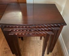3 Nesting Coffee Tables