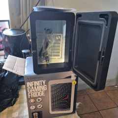 Goodmans Infinity Gaming Fridge