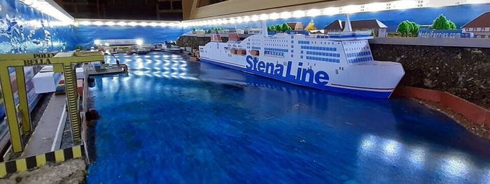 Stena Adventurer Stena Line Card Model Ferry Kit