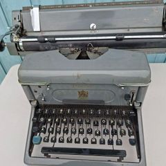 Vintage Typewriter