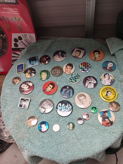 elvis presley badges