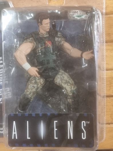Aliens Colonial Marine Cpl. Hicks Action Figure (mcfarlane Movie Maniacs Series) [boxed]