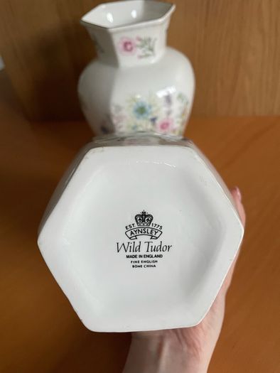 Vintage Aynsley Wild Tudor Porcelain Vases