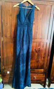 Stunning navy blue, lace fishtail dress