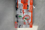 Action reaction STEM toy circuit