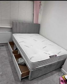 New Stylish single ,Double 4ft, 4ft6, King 5ft And 6ft Superking Sizes Divan Beds Instock. Drawers And Optional Tufted Mattresses Available. Free Delivery