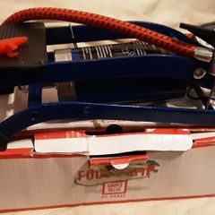 boxed foot pump