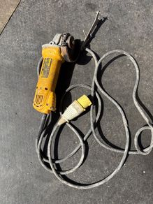 DeWalt angle grinder 110 V