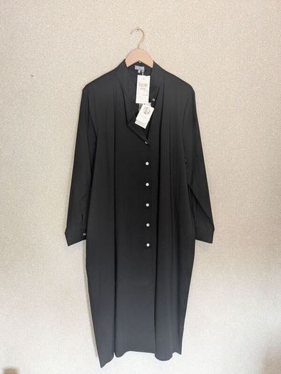 YOONA black back bow dress size 20