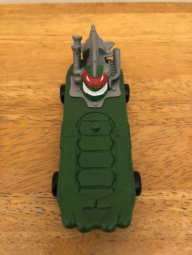 TMNT Thrashin Mike Ninja Turtle Action Figure With Skateboard