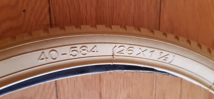 New 26" X 1 1/2 Beige Tyres + Tubes