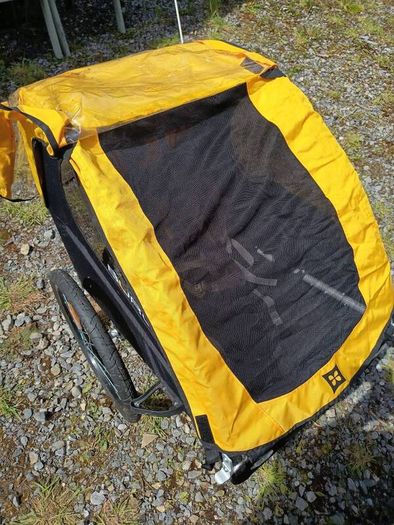 Burley Bee double bike trailer