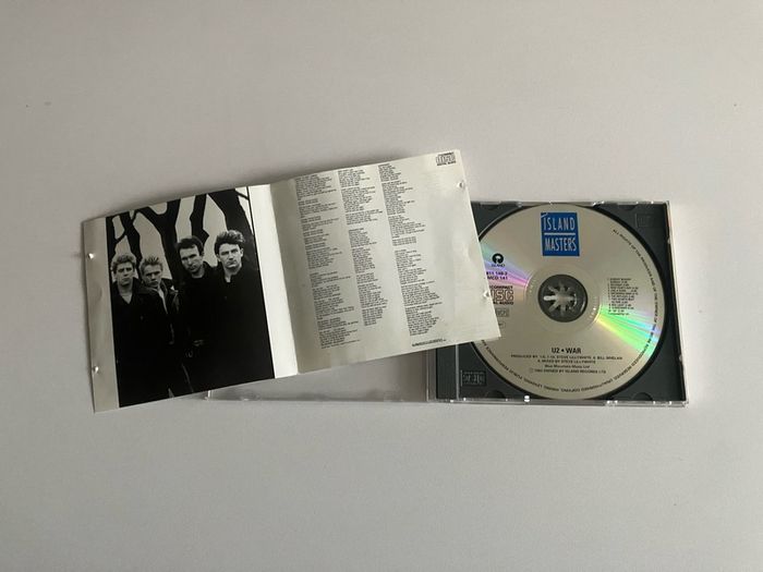 U2 War Cd