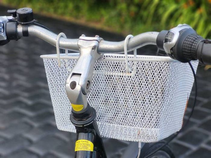 Ladies Bike N Basket Good Condition No Offers