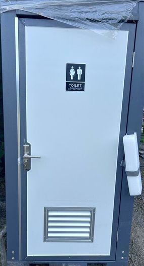 Toilet Block