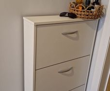 shoe storage unit