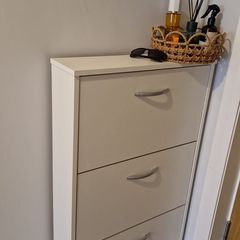 shoe storage unit