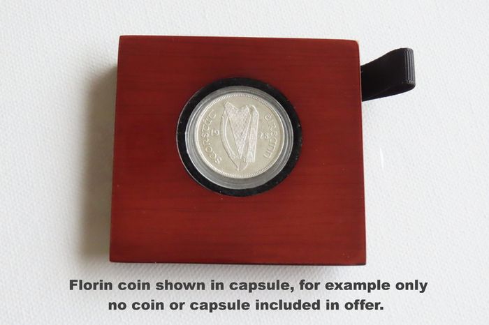 Quality Irish Bank Wood Coin Case + Outer Box - Central Bank of Ireland