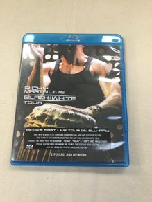 Ricky Martin black and white tour blu ray hits