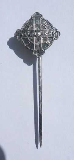 CEBS - CHURCH OF ENGLAND BOYS SOCIETY (CEBS Australia & Tasmania) - a vintage membership stickpin badge