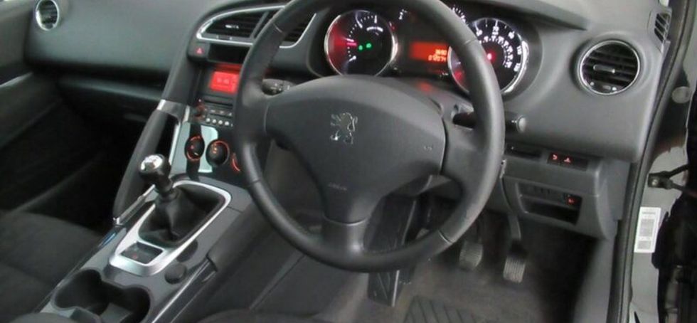 2011 Peugeot 3008 SX 1.6L  Long NCT Jan 2027