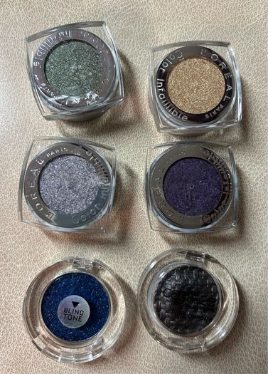 6 high pigment eyeshadow