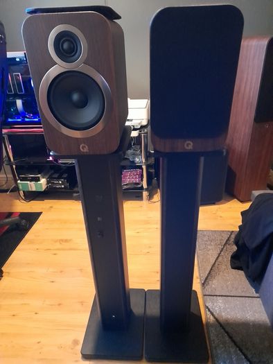 Q Acoustic 5.1 chanel speakers set