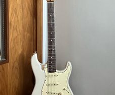 Squier Classic Vibe 60s stratocaster