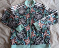 Adidas Zoo print top age 11-12