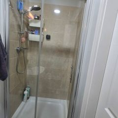 bath and shower glass screens